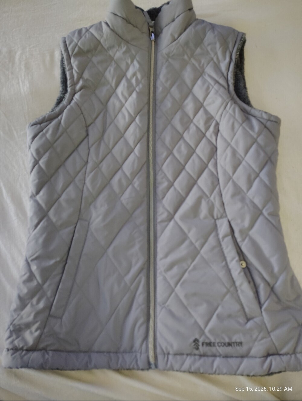 Free Country Reversible Quilted and Fleece Vest Size Small